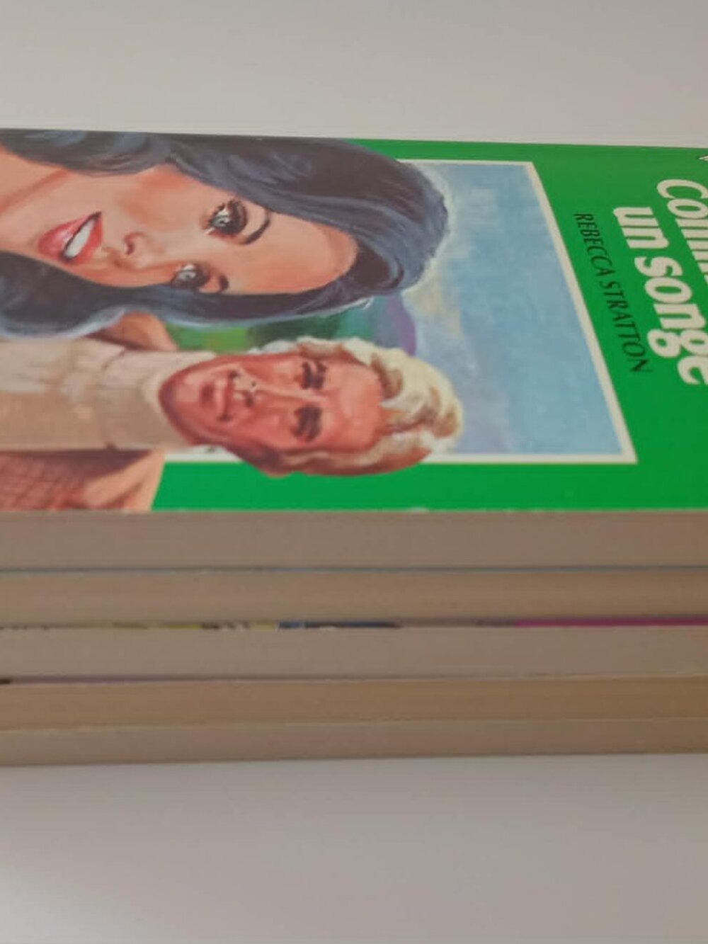 Lot of 10 Vintage Harlequin Romantique French Romance Books 1980s w/ Inscription - Picture 12 of 16